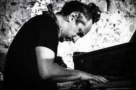 RUSLAN SIROTA GROUP - Tuesday, March 28, 2023